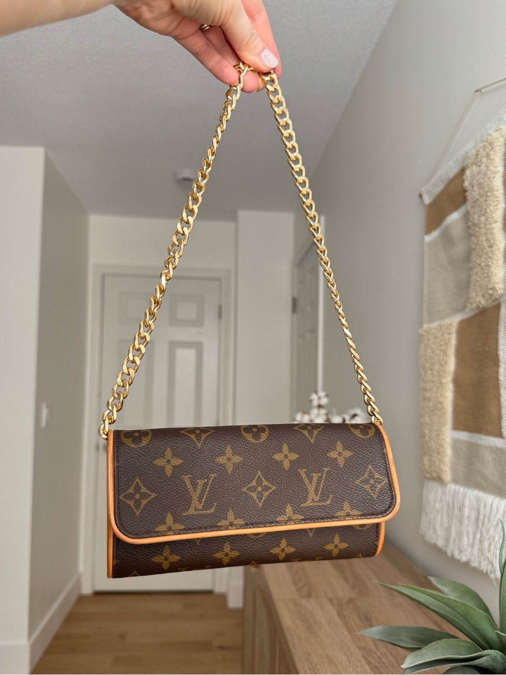 ✅LIKE NEW✅LOUIS VUITTON TWIN PM
